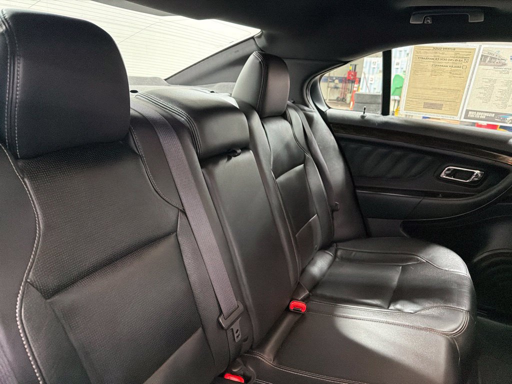 Used 2019 Ford Taurus Limited FWD image 10