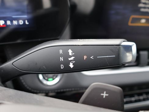 New 2026 Chevrolet Equinox LT w/ LPO, Floor Liner Package image 17