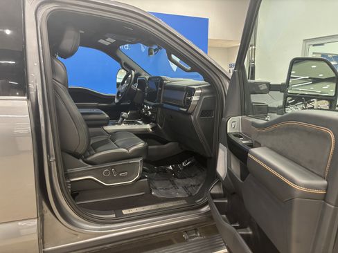 Certified 2023 Ford F150 Platinum w/ Equipment Group 701A High image 16