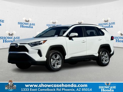 Used 2023 Toyota RAV4 XLE image 1