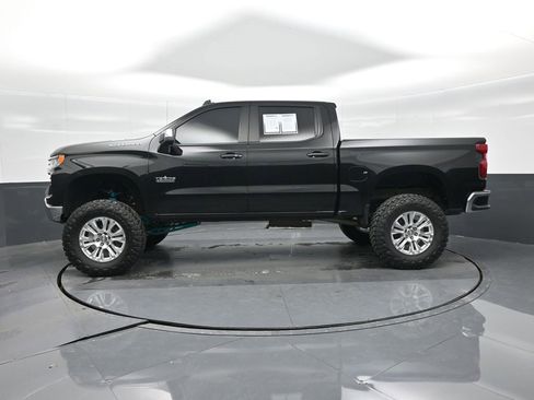Used 2023 Chevrolet Silverado 1500 LT image 19