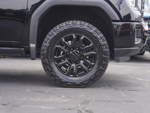 Used 2021 GMC Sierra 2500 Denali w/ Denali Ultimate Package AWD/4WD image 4