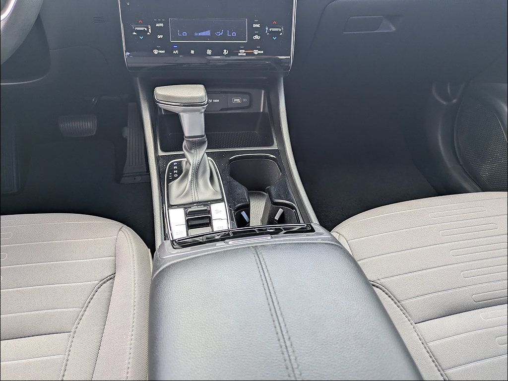 Used 2024 Hyundai Santa Cruz SEL FWD image 17