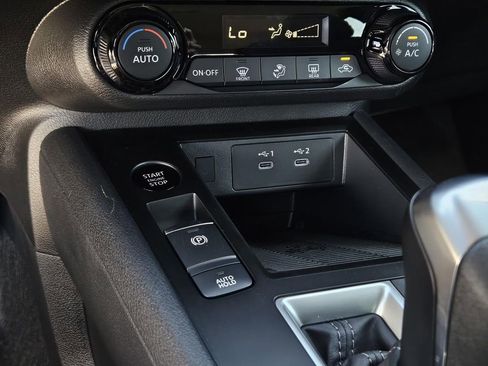 New 2026 Nissan Kicks SV image 20