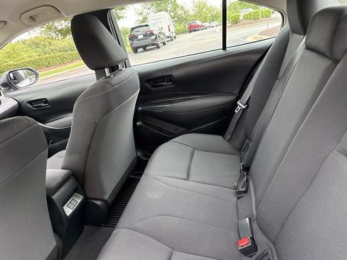 Used 2023 Toyota Corolla LE FWD image 10