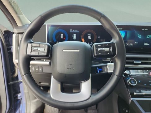 Certified 2025 Hyundai Santa Fe SEL image 10