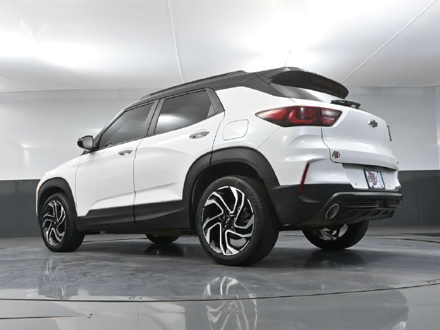 Used 2025 Chevrolet TrailBlazer RS w/ Convenience Package FWD image 41