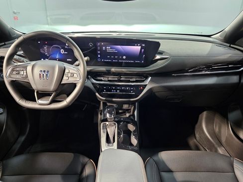 Used 2025 Buick Envista Avenir image 10