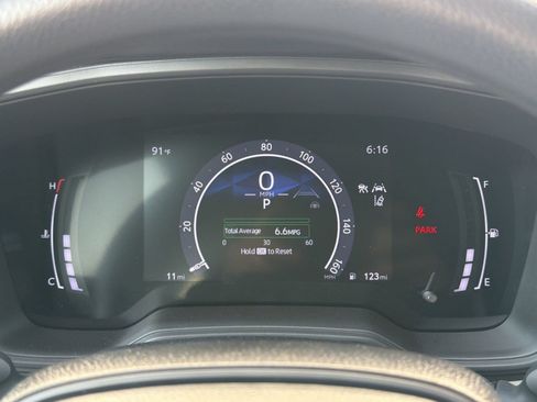 Used 2026 Toyota Corolla LE FWD image 22