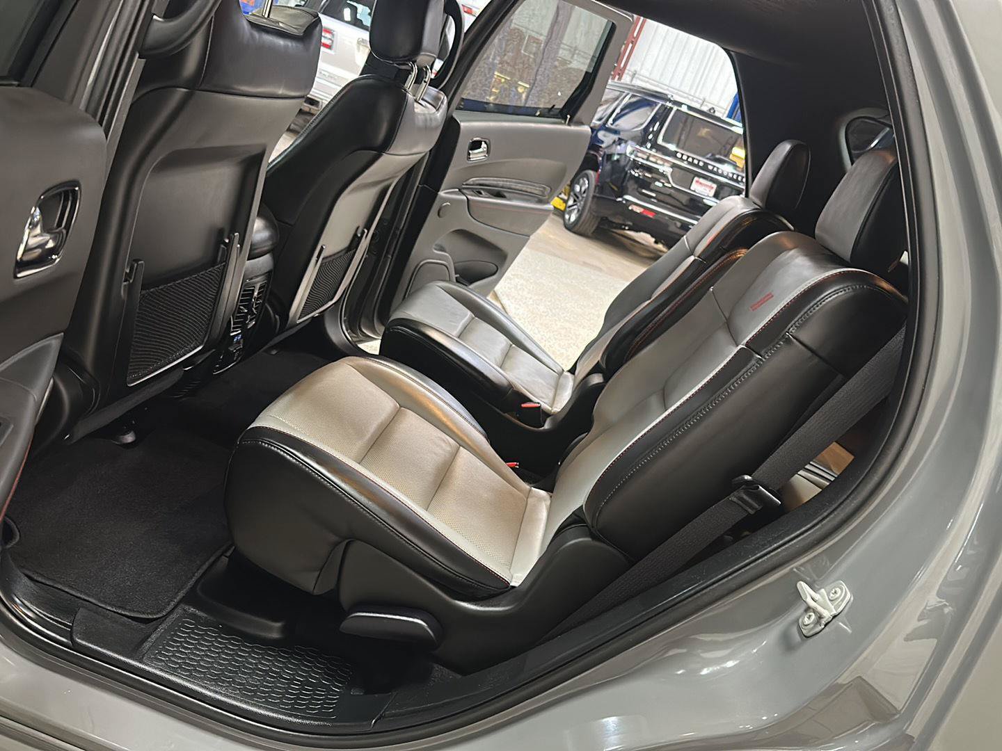 Used 2023 Dodge Durango R/T AWD/4WD image 28