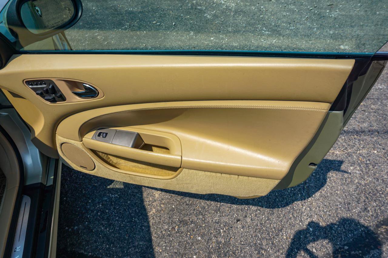 Used 2007 Jaguar XK Convertible RWD image 27