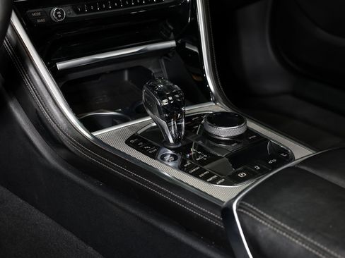 Used 2019 BMW M850i xDrive Convertible image 32