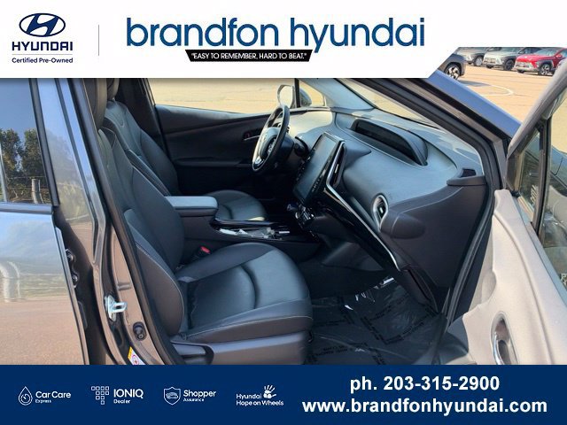 Used 2020 Toyota Prius Prime XLE w/ Carpet Mat Package FWD image 27