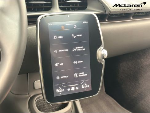 Used 2025 McLaren Artura RWD image 33