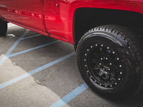 Used 2014 Chevrolet Silverado 1500 LT w/ All Star Edition AWD/4WD image 25