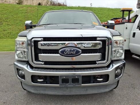 Used 2012 Ford F250 Lariat w/ Chrome Pkg AWD/4WD image 13
