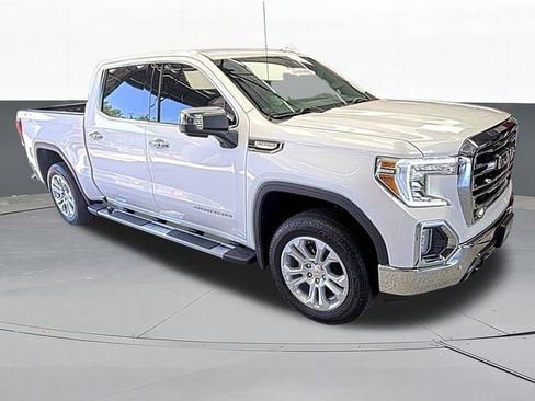 Used 2022 GMC Sierra 1500 SLT image 1