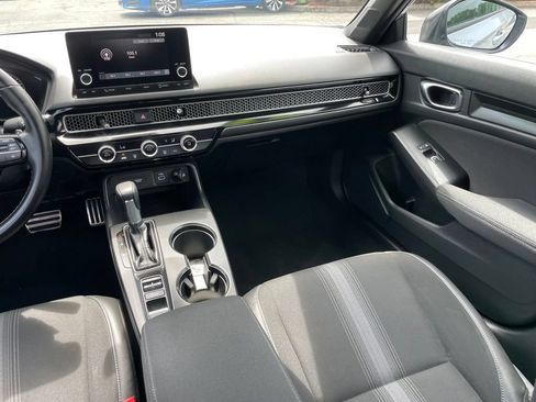 Used 2024 Honda Civic Sport image 11