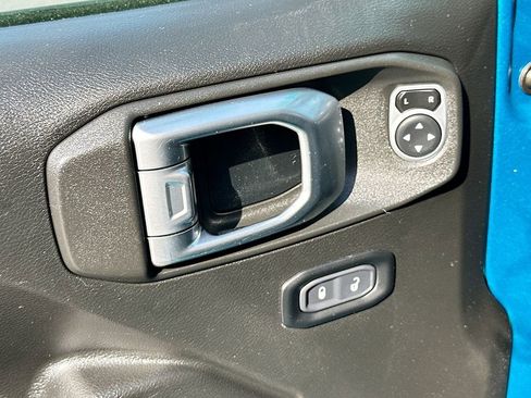 Used 2019 Jeep Wrangler Unlimited Sport S image 18