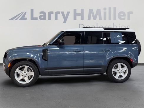 Used 2021 Land Rover Defender 110 SE image 2