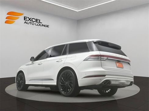 Used 2021 Lincoln Aviator Reserve w/ Equipment Group 210A image 51