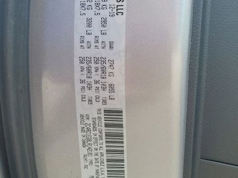 Used 2020 Chrysler Pacifica Touring-L Plus FWD image 5