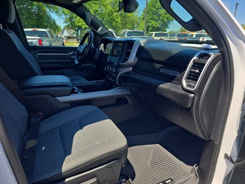 Used 2021 RAM 1500 Big Horn AWD/4WD image 15