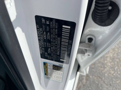 Used 2025 Kia K5 LXS FWD image 30