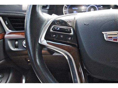 Used 2019 Cadillac Escalade ESV Premium Luxury AWD/4WD image 19