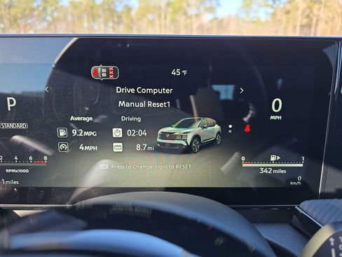 New 2026 Nissan Kicks SR image 22