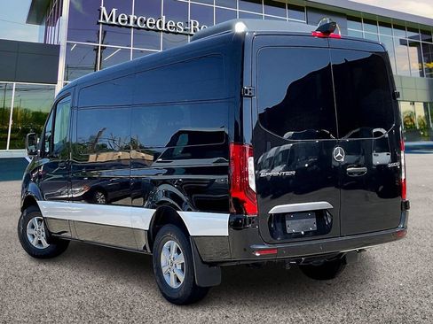 New 2025 Mercedes-Benz Sprinter 144 Cargo image 3