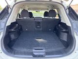 Used 2016 Nissan Rogue SV image 6