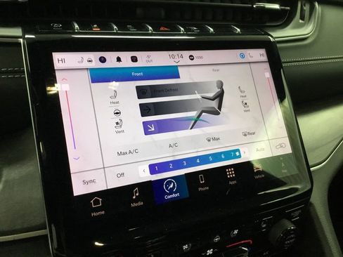 Used 2024 Jeep Grand Cherokee L Limited w/ Luxury Tech Group II image 20