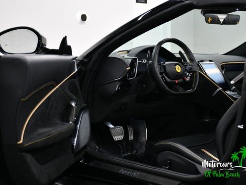 Used 2024 Ferrari Roma Spider RWD image 46