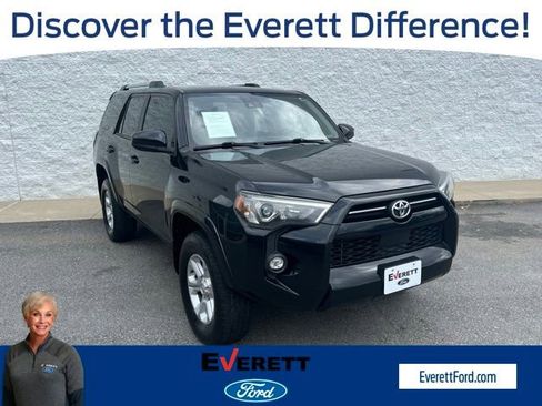 Used 2022 Toyota 4Runner SR5 image 1