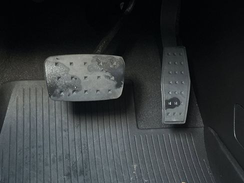 Used 2025 Cadillac XT6 Premium Luxury w/ Technology Package image 48