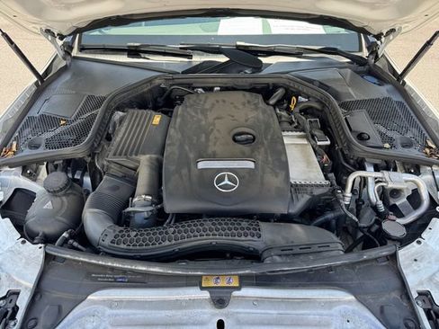 Used 2018 Mercedes-Benz C 300 4MATIC Sedan image 19