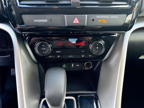 Used 2023 Mitsubishi Eclipse Cross ES image 13