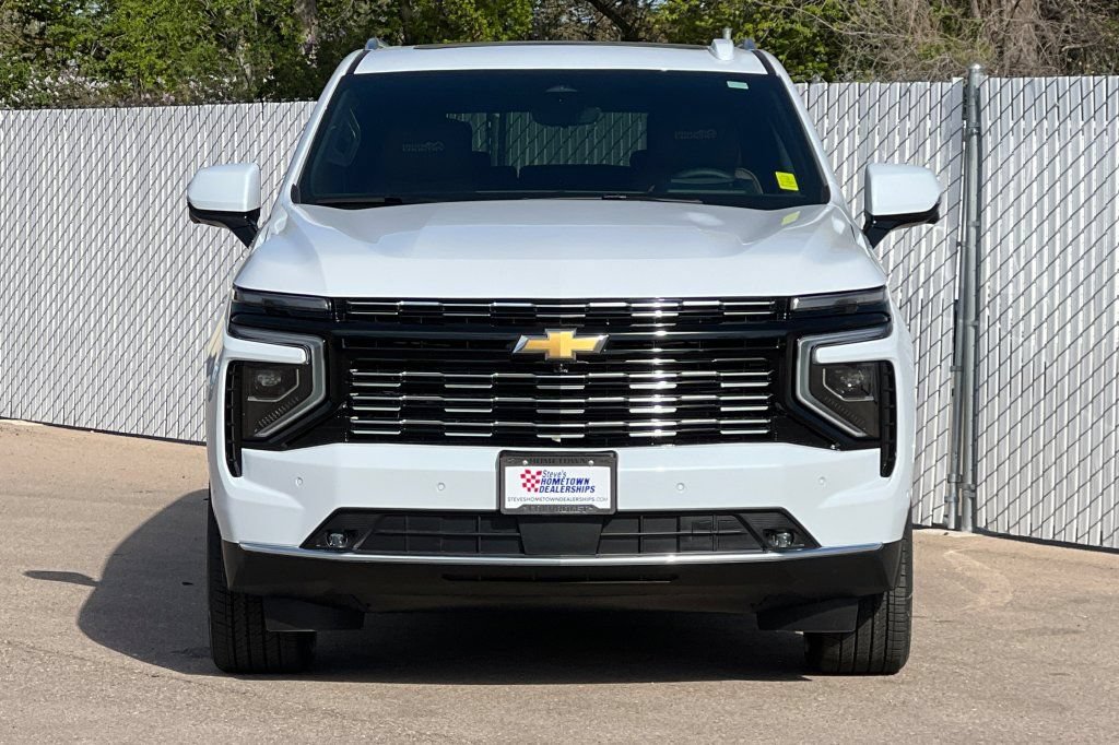 New 2026 Chevrolet Suburban High Country AWD/4WD image 6