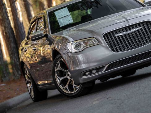 Used 2018 Chrysler 300 C w/ Sun, Sound & Nav Package image 23