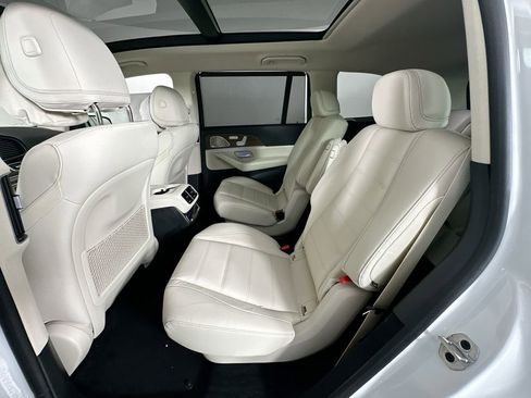 New 2026 Mercedes-Benz GLS 450 4MATIC image 26