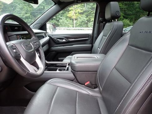 Used 2022 GMC Yukon Denali AWD/4WD image 10
