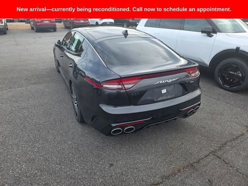 Used 2023 Kia Stinger GT2 RWD image 2