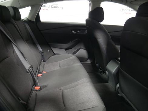 Used 2023 Honda Accord EX image 9