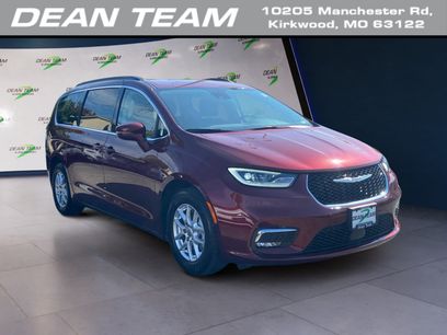 Used 2022 Chrysler Pacifica Touring-L