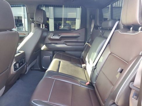 Used 2024 GMC Sierra 1500 Denali w/ Denali Reserve Package AWD/4WD image 11