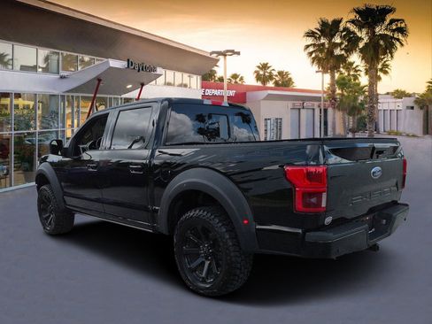 Used 2018 Ford F150 Lariat w/ Equipment Group 502A Luxury AWD/4WD image 5