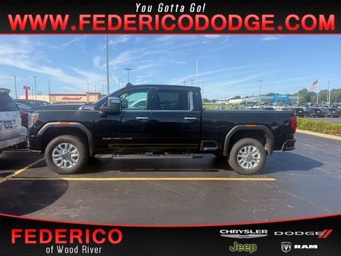 Used 2021 GMC Sierra 2500 Denali w/ Denali Ultimate Package AWD/4WD image 1