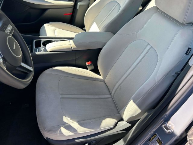 Used 2025 Hyundai Sonata SEL FWD image 24