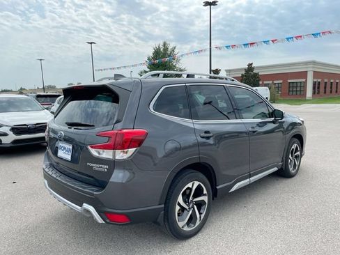 Certified 2023 Subaru Forester Touring AWD/4WD image 5